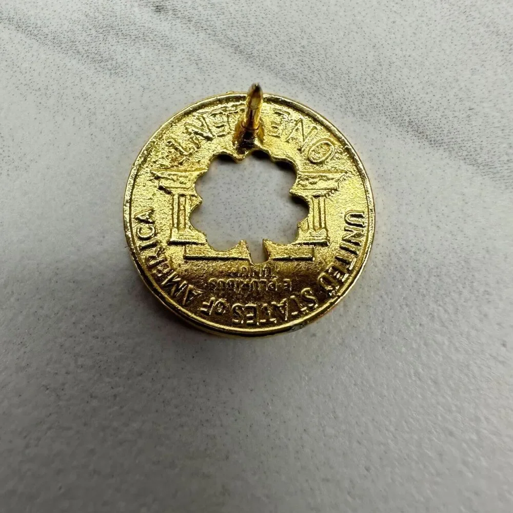 Vintage 1972 US Penny Coin Four Leaf Clover Good Luck Cut Out Lapel Tie Tack Pin